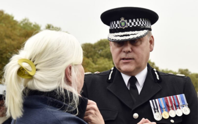 Chief Constable engaging with a member of the public